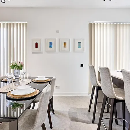 Stylish In Tigne Point Sliema