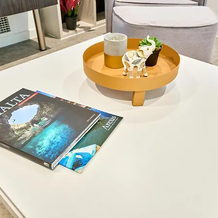 公寓 Stylish In Tigne Point 斯利马